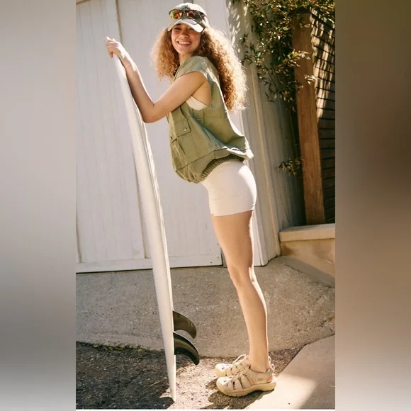 FP MOVEMENT by FREE PEOPLE Present Moment Vest - Picture 4 of 10